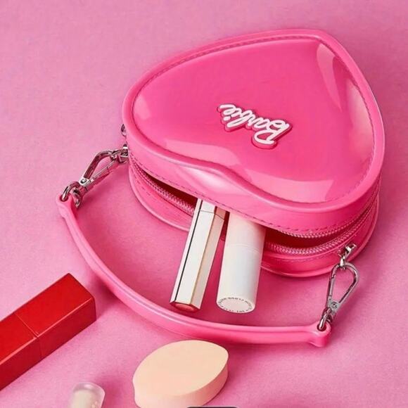 Barbie Mini Heart Purse - Picture 4 of 6